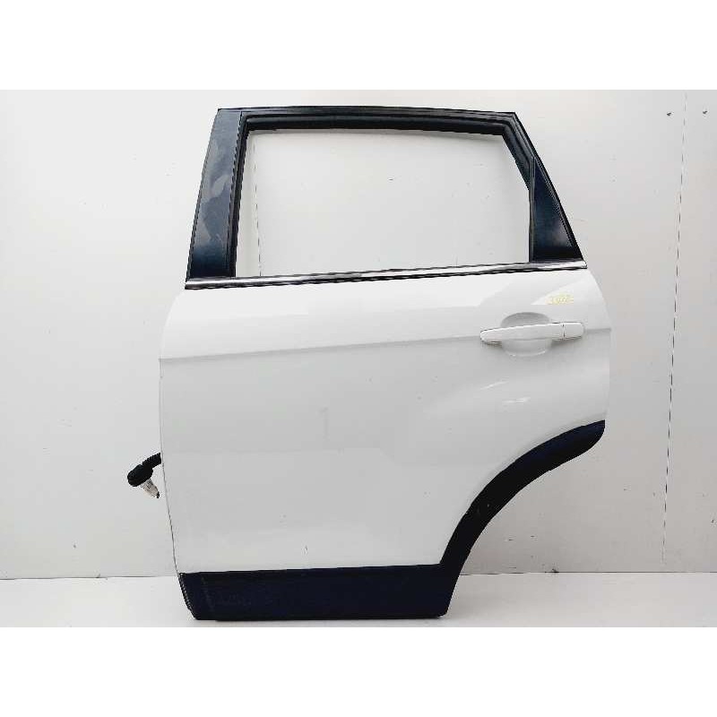 Recambio de puerta trasera izquierda para chevrolet captiva 2.2 vcdi lt 2wd referencia OEM IAM 94543752  