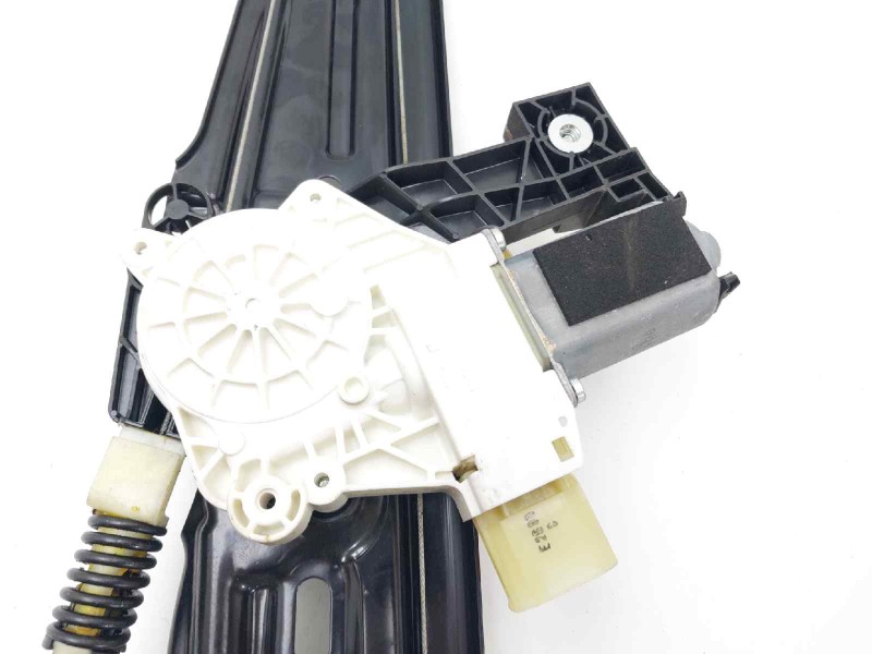 Recambio de elevalunas trasero derecho para bmw serie 5 lim. (f10) 535d referencia OEM IAM 7182122F10S 71826149F10E 7208018F18S