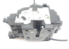 Recambio de cerradura puerta trasera derecha para renault scenic iii dynamique referencia OEM IAM 825020033R  