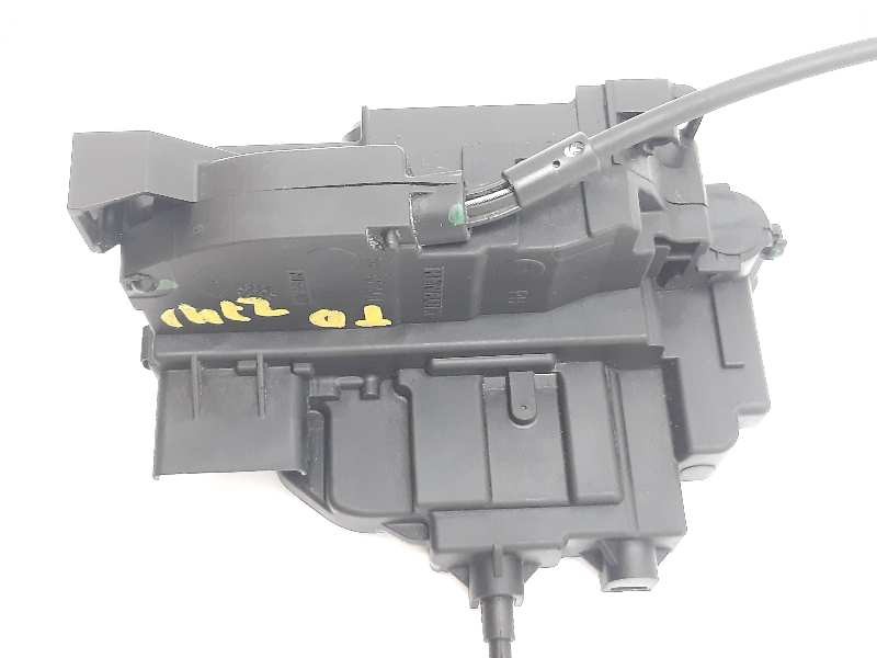 Recambio de cerradura puerta trasera derecha para renault scenic iii dynamique referencia OEM IAM 825020033R  