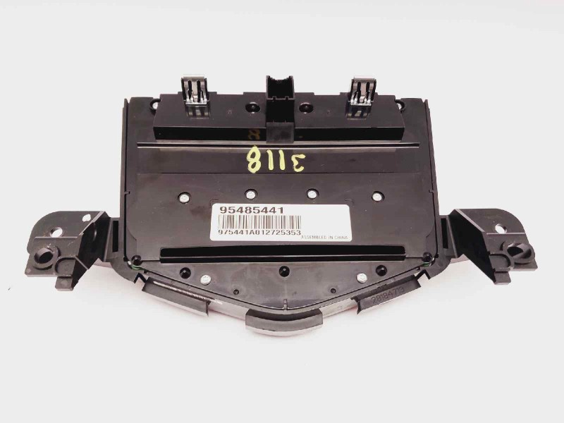 Recambio de sistema audio / cd para chevrolet cruze ls referencia OEM IAM 95485441  