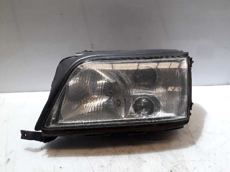 Recambio de faro izquierdo para audi a6 avant (c4) referencia OEM IAM   