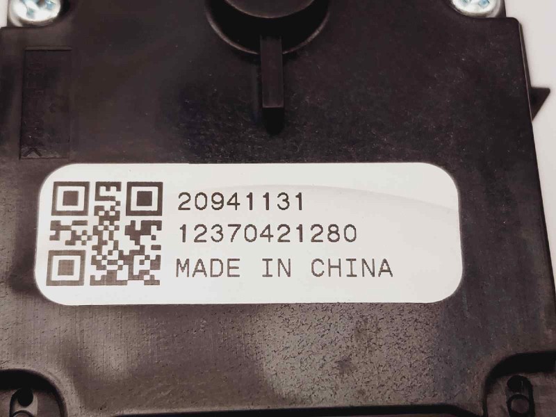 Recambio de mando limpia para chevrolet cruze ls referencia OEM IAM 20941131  