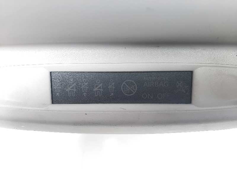 Recambio de luz interior para citroen c4 lim. live edition referencia OEM IAM 96781446BJ 9807496180 