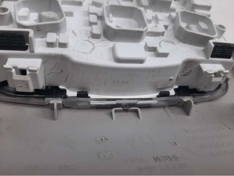 Recambio de luz interior para citroen c4 lim. live edition referencia OEM IAM 96781446BJ 9807496180 