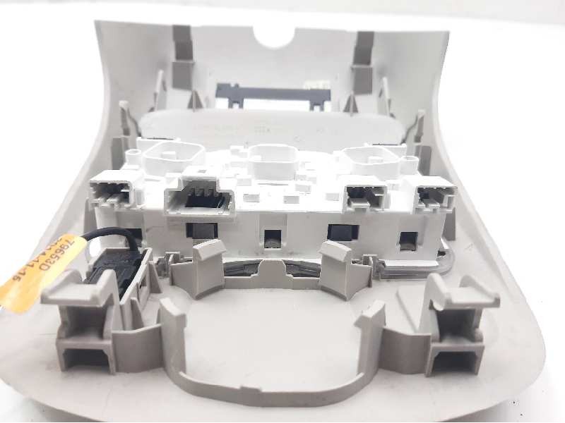Recambio de luz interior para citroen c4 lim. live edition referencia OEM IAM 96781446BJ 9807496180 