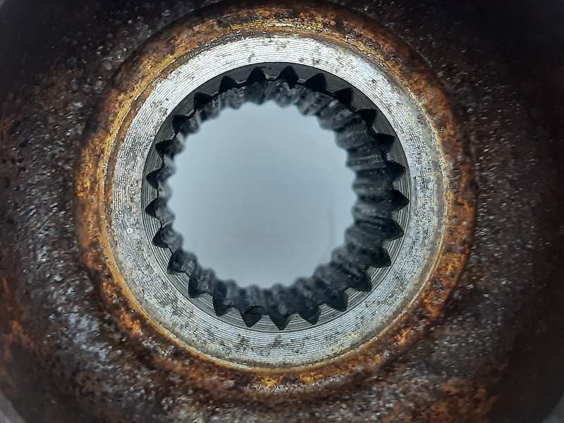 Recambio de mangueta delantera izquierda para renault scenic iii dynamique referencia OEM IAM   