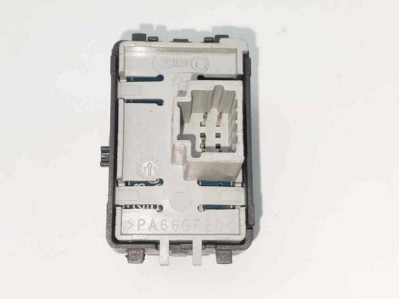 Recambio de interruptor para renault fluence dynamique referencia OEM IAM 255500002R  