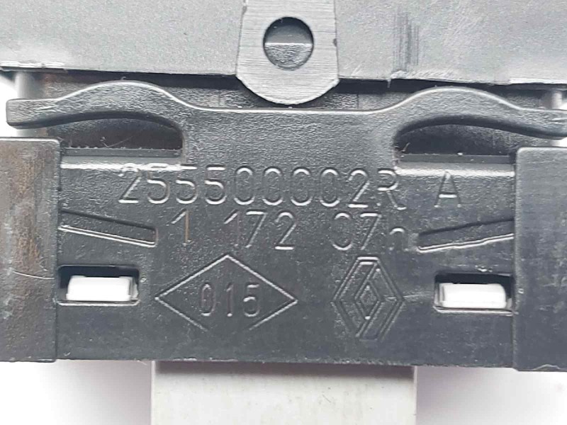 Recambio de interruptor para renault fluence dynamique referencia OEM IAM 255500002R  