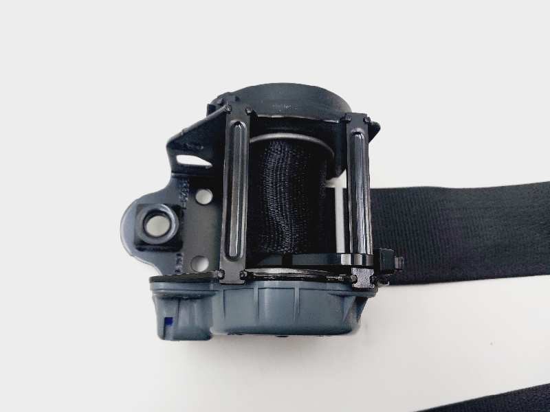 Recambio de cinturon seguridad trasero izquierdo para chevrolet captiva 2.2 vcdi lt 2wd referencia OEM IAM 95416745 95182367 