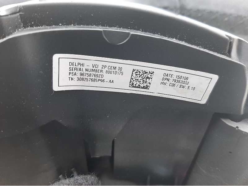 Recambio de volante para citroen c4 lim. live edition referencia OEM IAM 98039712ZD 96758769ZD 