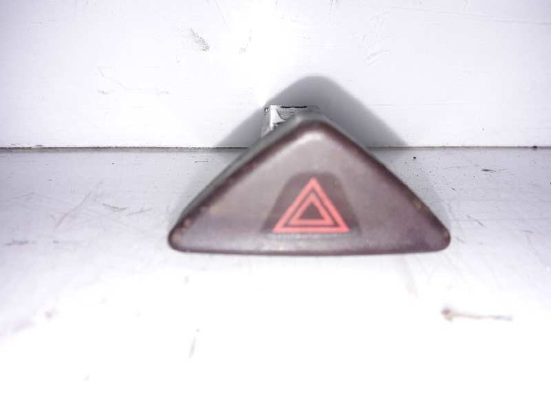 Recambio de warning para volvo xc70 d5 awd momentum (136kw) referencia OEM IAM 30739320  