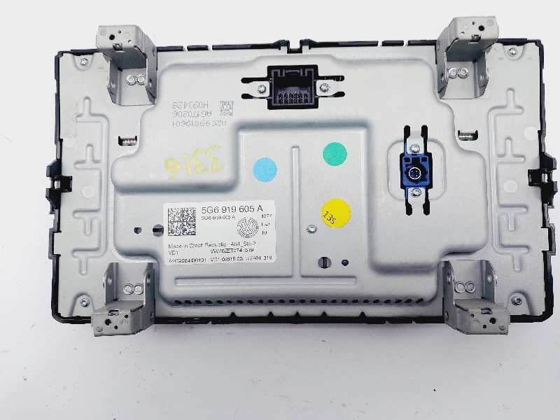 Recambio de pantalla multifuncion para volkswagen golf vii lim. (bq1) trendline referencia OEM IAM 5G6919605A  