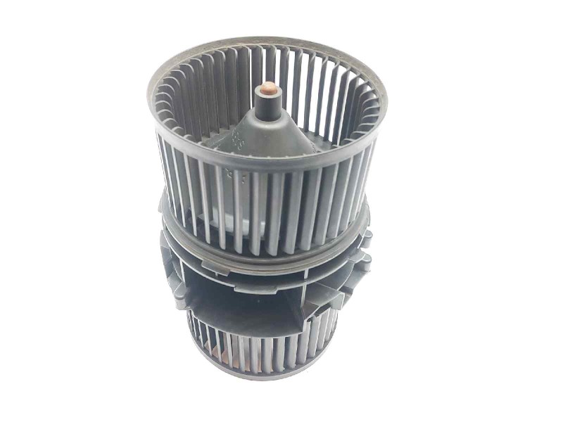 Recambio de motor calefaccion para renault fluence dynamique referencia OEM IAM 272100237R  