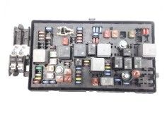 Recambio de caja reles / fusibles para opel insignia berlina selective referencia OEM IAM 13343479 13343479NU 