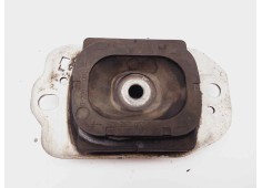 Recambio de soporte cambio para renault laguna coupe monaco gp referencia OEM IAM 8200277209  