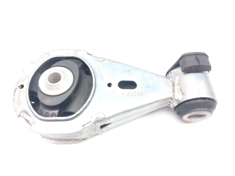 Recambio de soporte motor derecho para renault fluence dynamique referencia OEM IAM 113560009R  