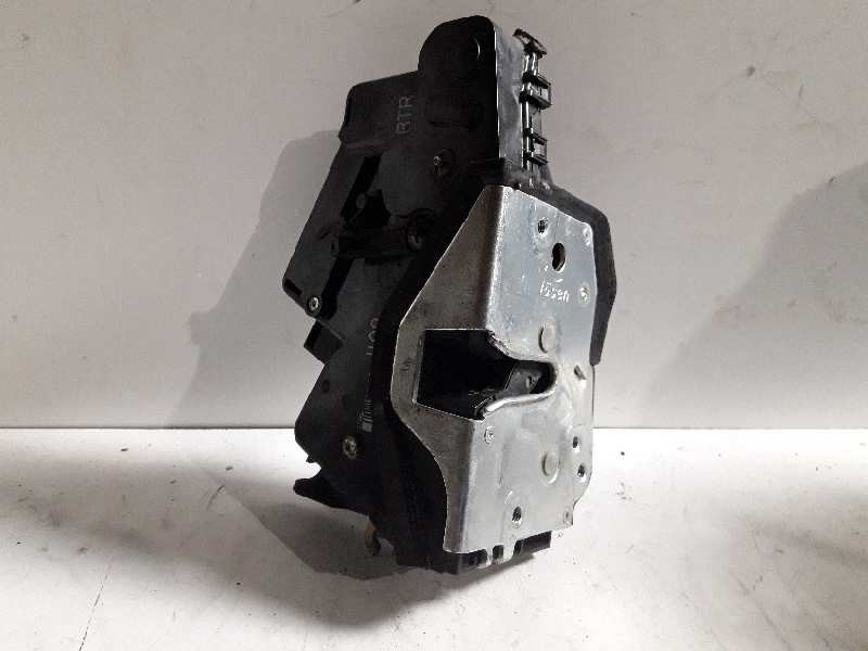 Recambio de cerradura puerta delantera derecha para bmw serie 3 berlina (e46) 318i referencia OEM IAM   