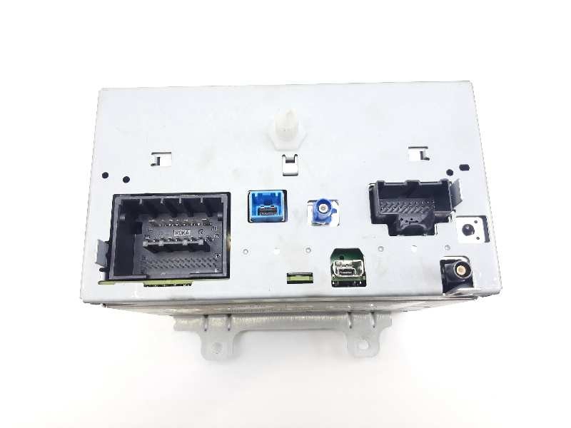 Recambio de sistema audio / cd para opel insignia berlina selective referencia OEM IAM 7612004260 22790015 