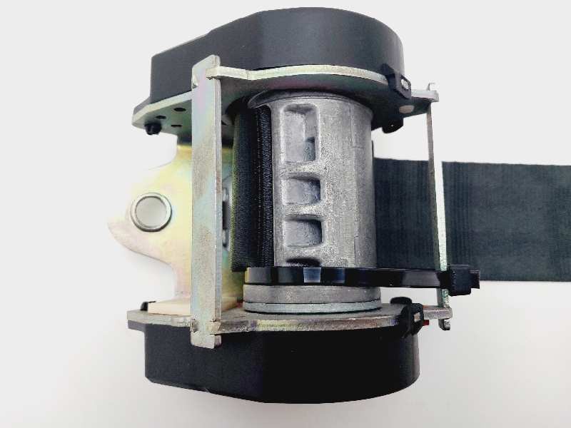 Recambio de cinturon seguridad trasero izquierdo para volkswagen golf vii lim. (bq1) trendline referencia OEM IAM 5G0857805RAA  