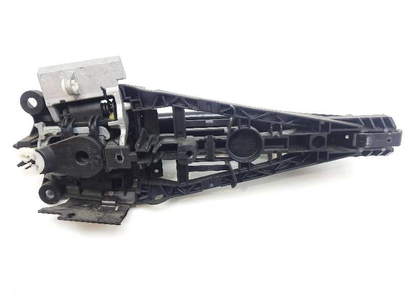 Recambio de maneta exterior delantera izquierda para opel insignia berlina selective referencia OEM IAM 14096201 13577484 