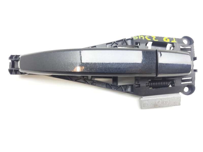 Recambio de maneta exterior trasera derecha para opel insignia berlina selective referencia OEM IAM 13505889  