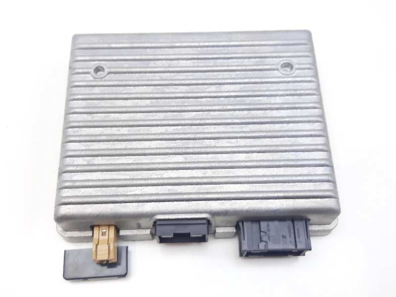 Recambio de modulo electronico para opel insignia berlina selective referencia OEM IAM 13353284  