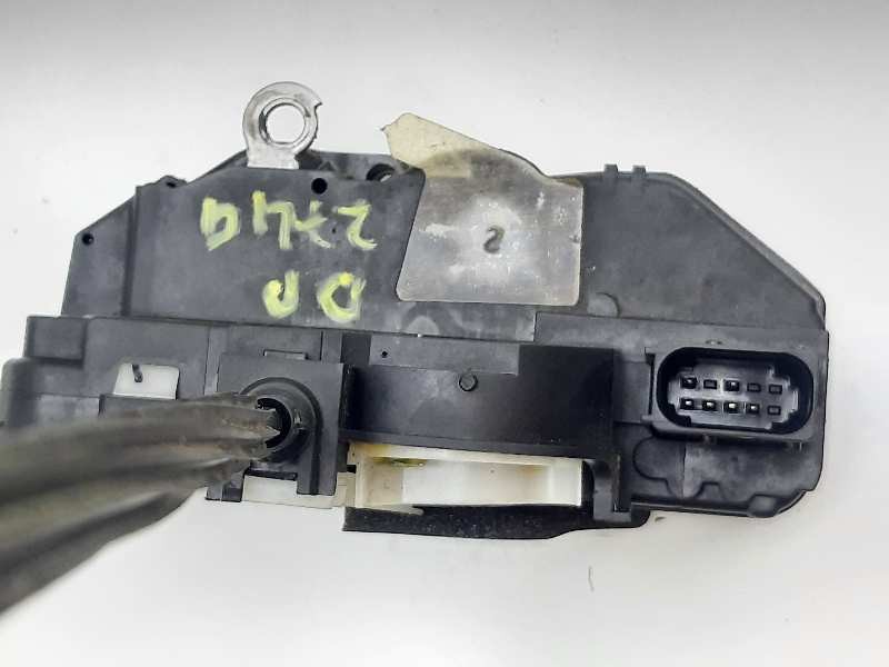 Recambio de cerradura puerta delantera derecha para opel insignia berlina selective referencia OEM IAM 3023880RH1  