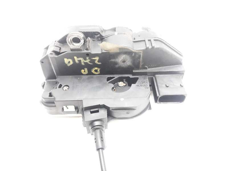 Recambio de cerradura puerta delantera derecha para opel insignia berlina selective referencia OEM IAM 3023880RH1  