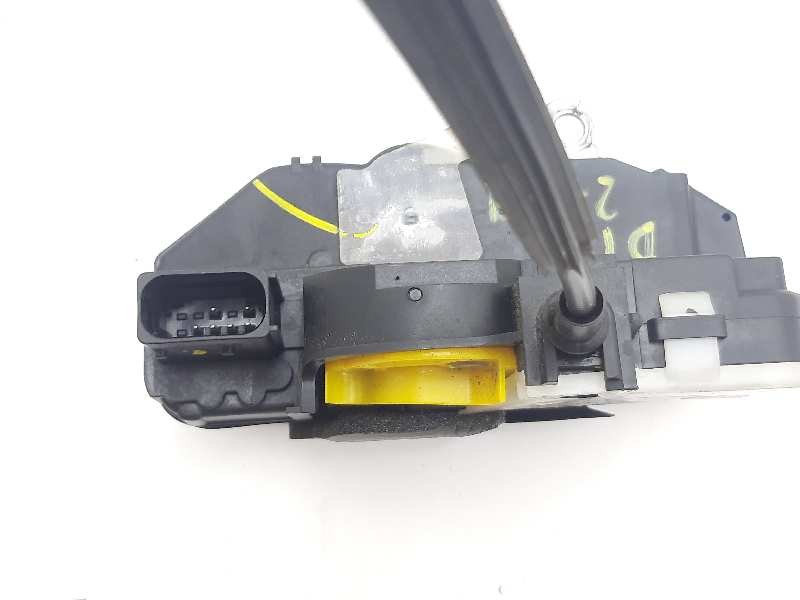 Recambio de cerradura puerta delantera izquierda para opel insignia berlina selective referencia OEM IAM 13577983LH1 3023881 