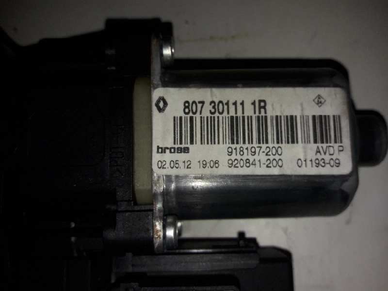 Recambio de motor elevalunas delantero derecho para renault fluence dynamique referencia OEM IAM 807301111R 918197200 965368200