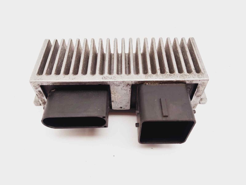 Recambio de caja precalentamiento para renault laguna coupe monaco gp referencia OEM IAM 8200558438A  