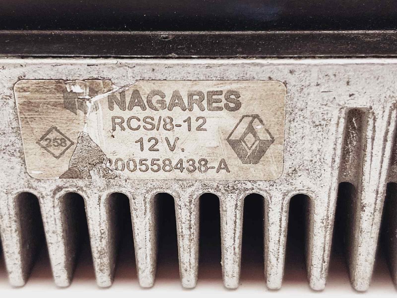 Recambio de caja precalentamiento para renault laguna coupe monaco gp referencia OEM IAM 8200558438A  