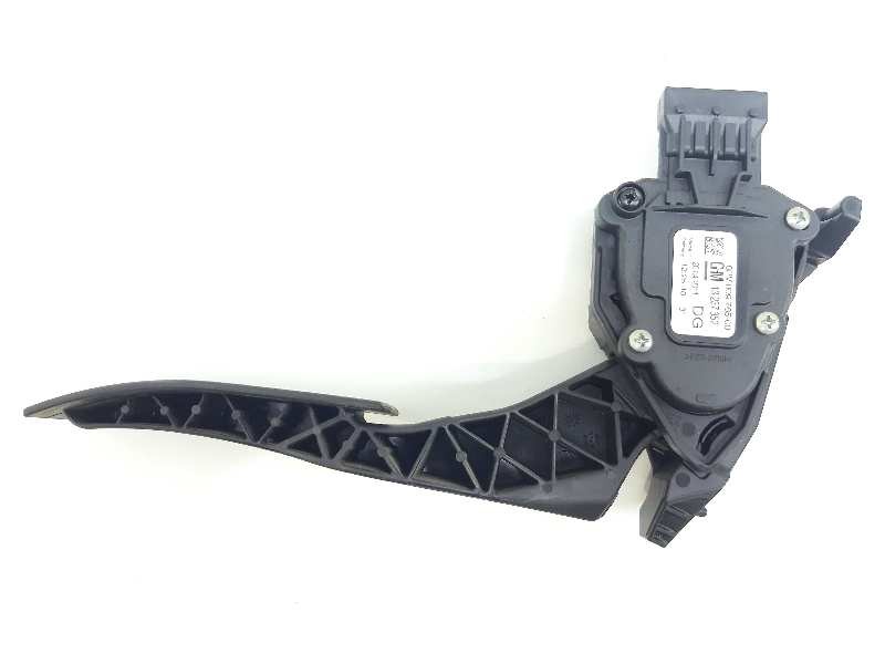 Recambio de potenciometro pedal para opel insignia berlina selective referencia OEM IAM 13237352 6PV00976500 