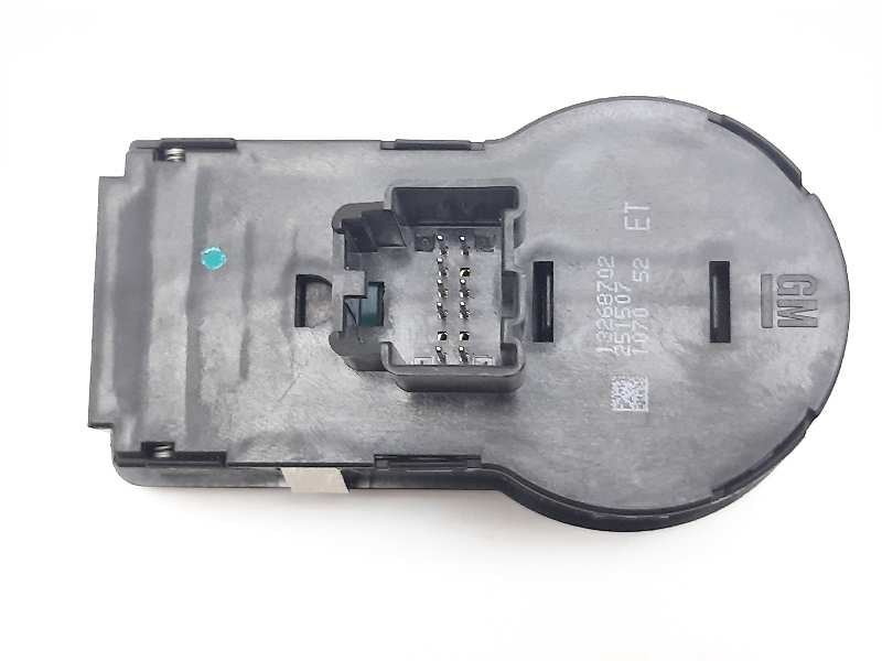 Recambio de mando luces para opel insignia berlina selective referencia OEM IAM 13268702  