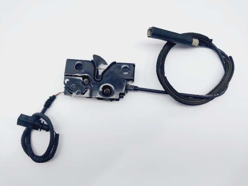 Recambio de cerradura capot para volkswagen golf vii lim. (bq1) trendline referencia OEM IAM 5G1823509C 5G1873531C 