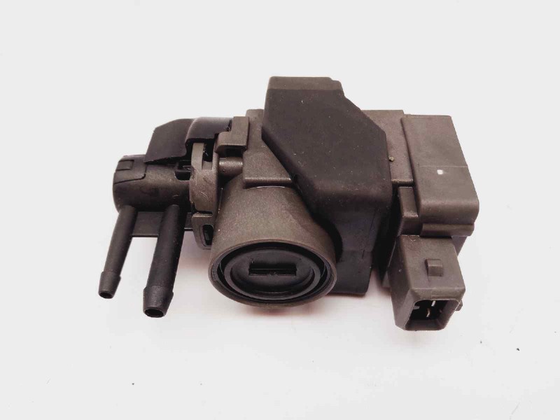 Recambio de valvula aire adicional para renault laguna coupe monaco gp referencia OEM IAM 149566215R  