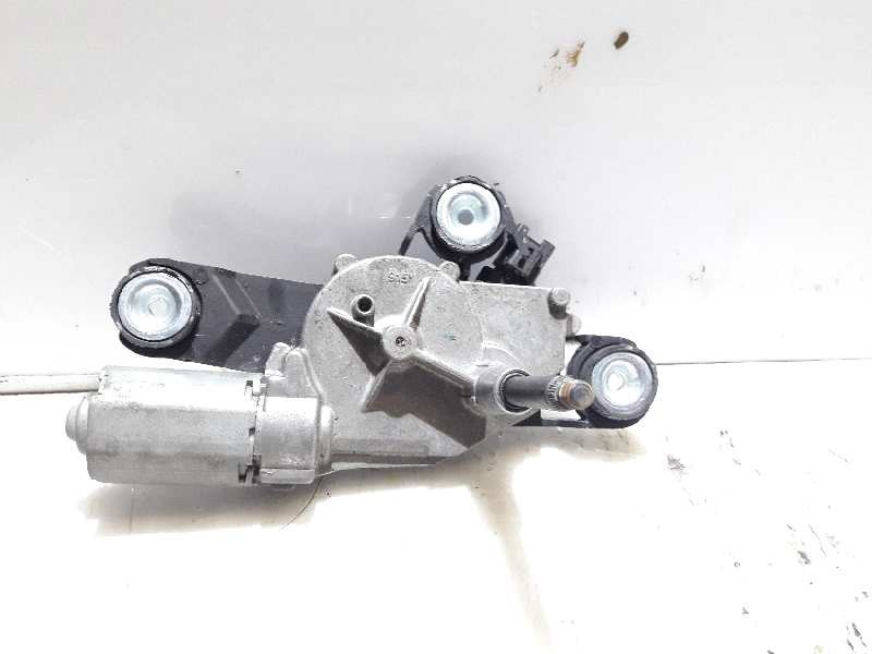 Recambio de motor limpia trasero para ford focus berlina (cap) referencia OEM IAM 0390201823  