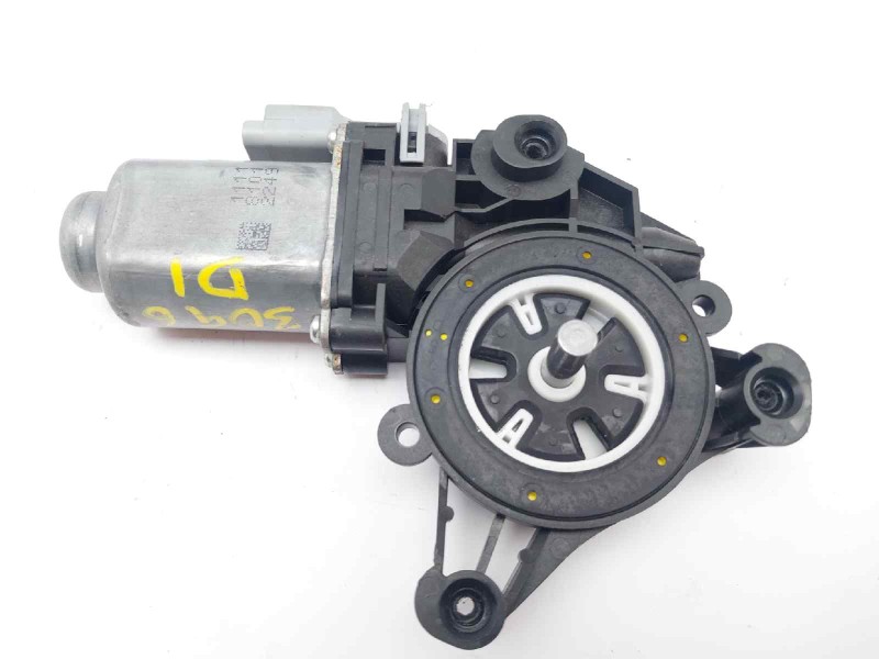 Recambio de motor elevalunas delantero izquierdo para citroen c-elysée seduction referencia OEM IAM 9677416980 402472D 