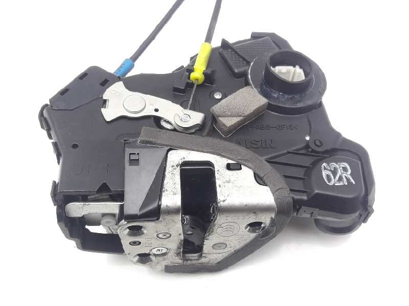 Recambio de cerradura puerta delantera derecha para toyota avensis wagon (t25) 2.2 d-4d sol referencia OEM IAM A046693  