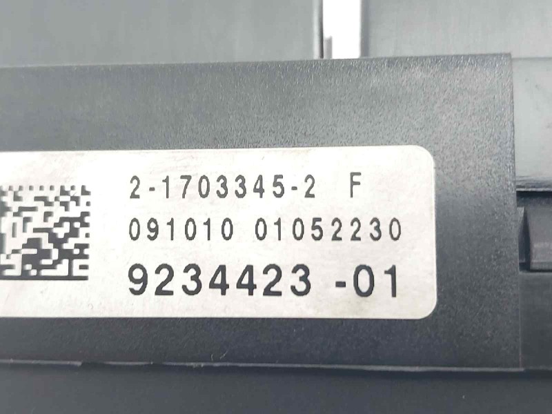 Recambio de caja reles / fusibles para bmw serie 5 lim. (f10) 535d referencia OEM IAM 923442301  