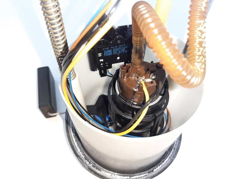 Recambio de bomba combustible para volkswagen scirocco (137) 1.4 tsi (118kw) referencia OEM IAM 1K0919051CL  