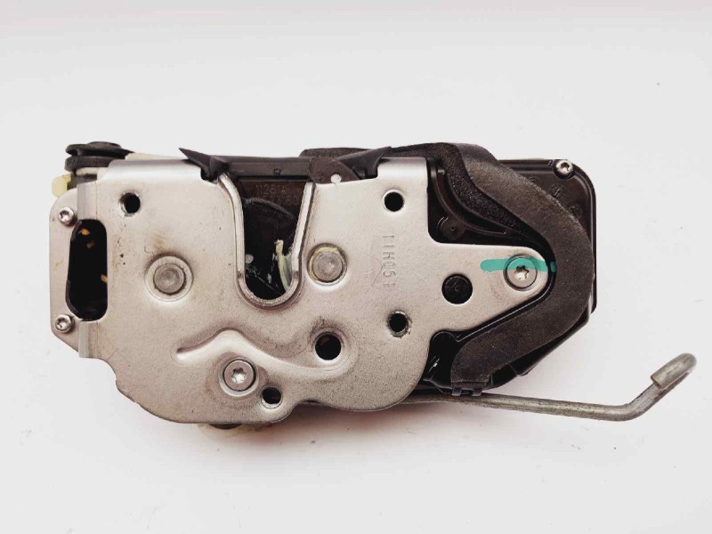 Recambio de cerradura puerta trasera derecha para chevrolet cruze ls referencia OEM IAM 13573245  