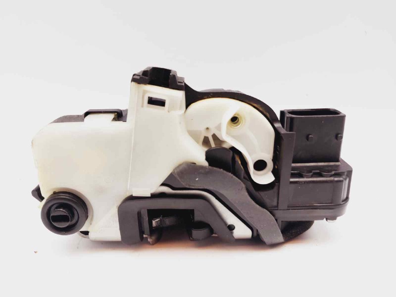 Recambio de cerradura puerta trasera derecha para chevrolet cruze ls referencia OEM IAM 13573245  
