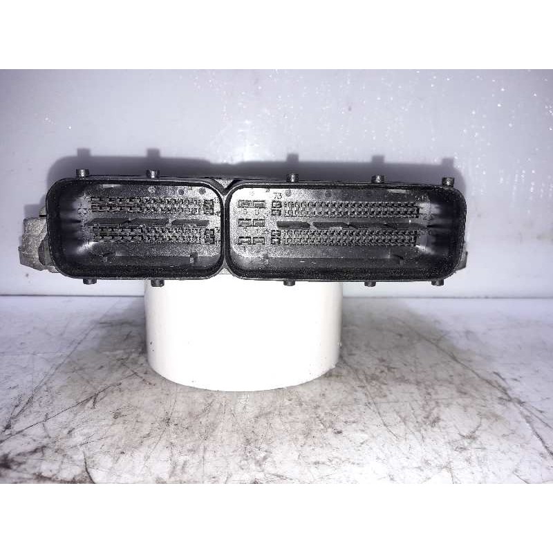 Recambio de centralita motor uce para lancia ypsilon (101) 1.2 16v cat referencia OEM IAM 55202548 7160000704 MAGNETI MARELLI