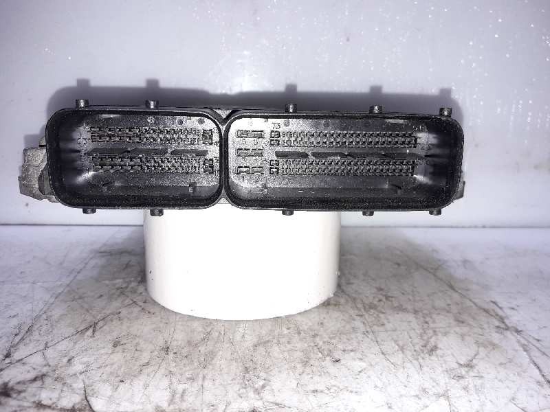 Recambio de centralita motor uce para lancia ypsilon (101) 1.2 16v cat referencia OEM IAM 55202548 7160000704 MAGNETI MARELLI