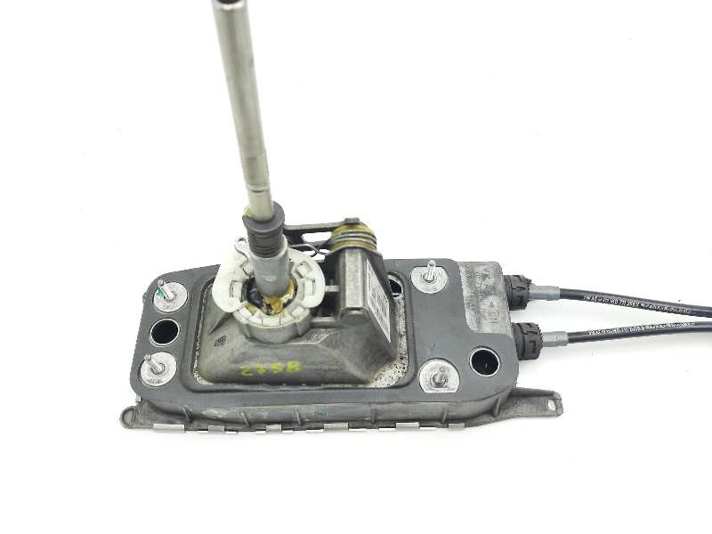 Recambio de palanca cambio para volkswagen scirocco (137) 1.4 tsi (118kw) referencia OEM IAM 1K0711049CM 1K0711265BB 