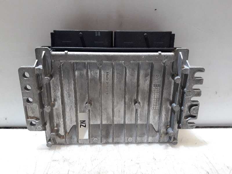 Recambio de centralita motor uce para chevrolet matiz 1.0 cat referencia OEM IAM 96417301 5WY5442E 