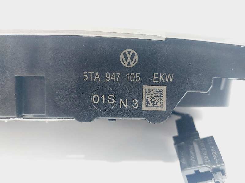 Recambio de luz interior para volkswagen golf vii lim. (bq1) trendline referencia OEM IAM 5TA947105EKW  