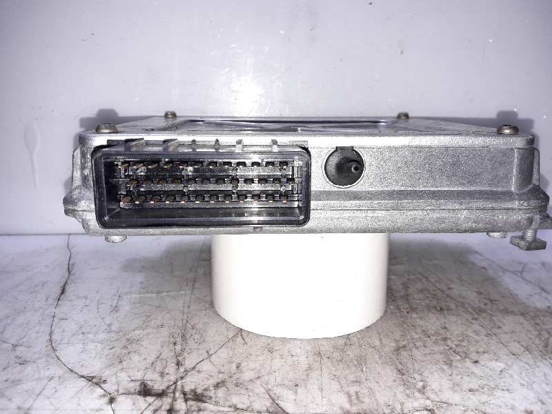 Recambio de centralita motor uce para mg rover serie 200 (rf) 1.4 16v cat referencia OEM IAM MKC104031  